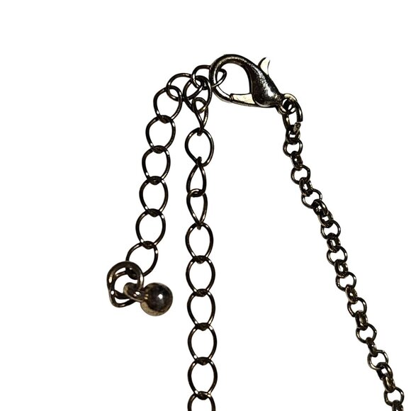 Elegant Gold Tone Bar Pendant Necklace Classic Minimalist Design Fashion Jewelry - Picture 3 of 5